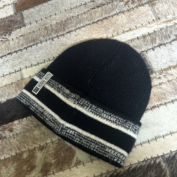 Robin Ruth‎ Black White “New York” Winter Hat main image 5